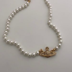 vivienne westwood saturn choker